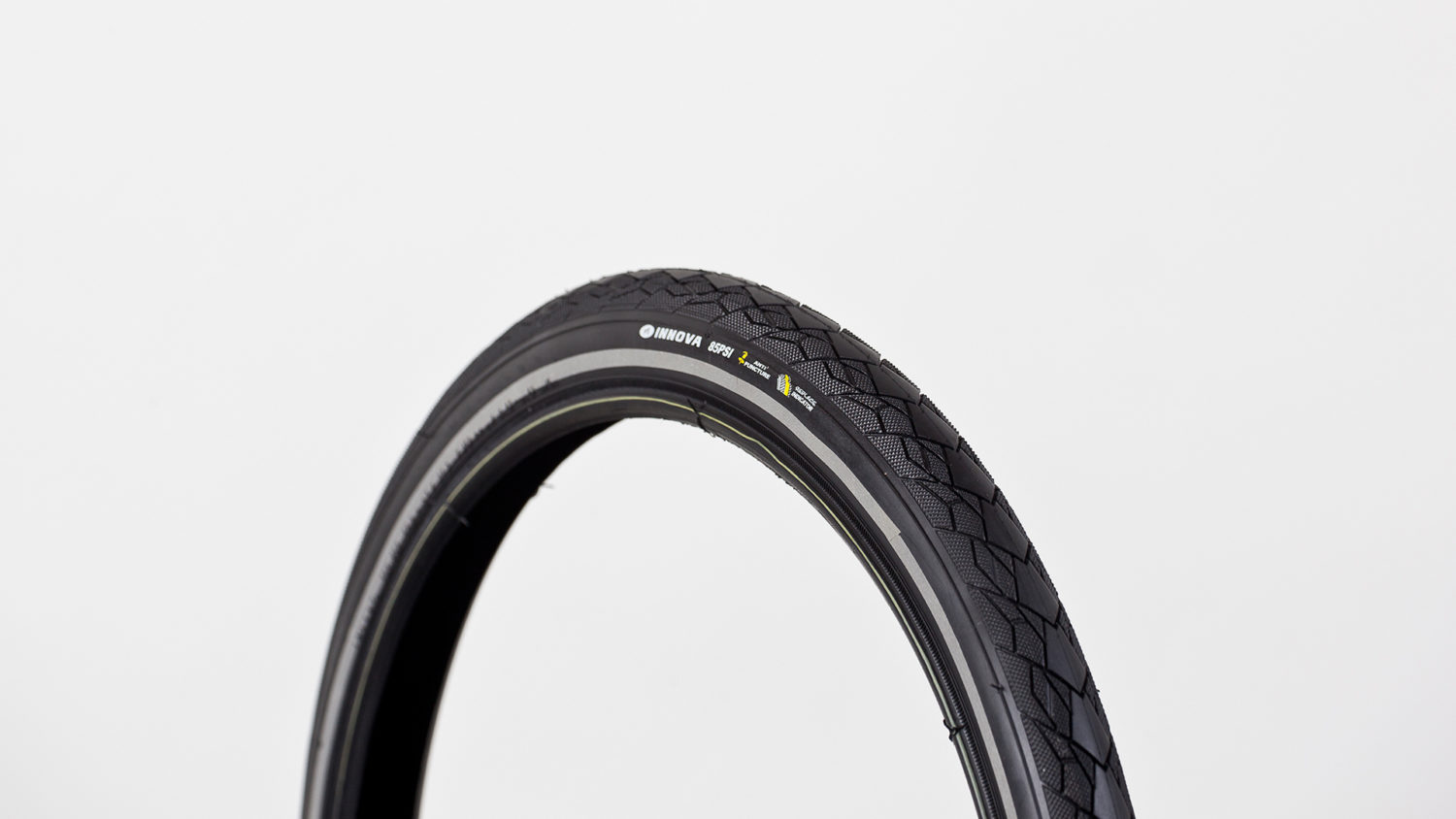Pneu Innova STRIDA 18 pouces 18 1 25 32 355 STRIDA V los