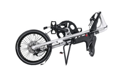 STRIDA SX Silver Brush - Black details - 18 pouces - à vendre - acheter - Acheter des vélos pliables - Acheter des vélos pliants - Acheter un vélo pliable - Acheter un vélo pliant - forme triangulaire - Léger - Magasin - Magasin de vélo pliant - nouveau - strida - sx - triangulaire - vélo - vélo compact - Vélo design - vélo pliable - vélo pliant - Vélo pliant design - vélo pliant design strida - Vélo pliant triangulaire - vélo pliant unique - Vélos pliable - Vélos pliants - Vitesse unique