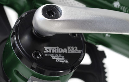 STRIDA EVO 3S Racing Green - 18 inch - 3 versnellingen - design fiets - design vouwfiets - driehoekig - driehoekige - driehoekige vouwfiets - evo 3s - fiets - kopen - lichtgewicht - nieuw - opvouwbare fiets - Plooibare fiets - Plooifiets - plooifiets kopen - plooifietsen kopen - strida - strida design vouwfiets - Sturmey Archer - te koop - unieke vouwfiets - vouwfiets - vouwfiets kopen - vouwfietsen - vouwfietsen kopen - vouwfietsenwinkel - winkel