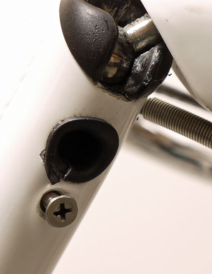 Comment remplacer la rotule d’un vélo pliant STRIDA ?
